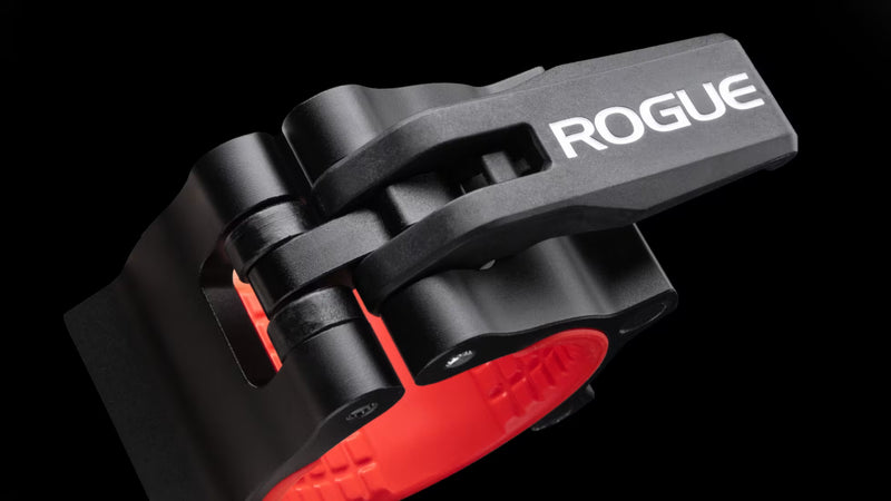 ROGUE USAアルミニウムカラー 2.0 マグネティック ブラック　左右ペアを斜め前から捉えた全体ビューでレバー形状とカラー構造が分かる構図