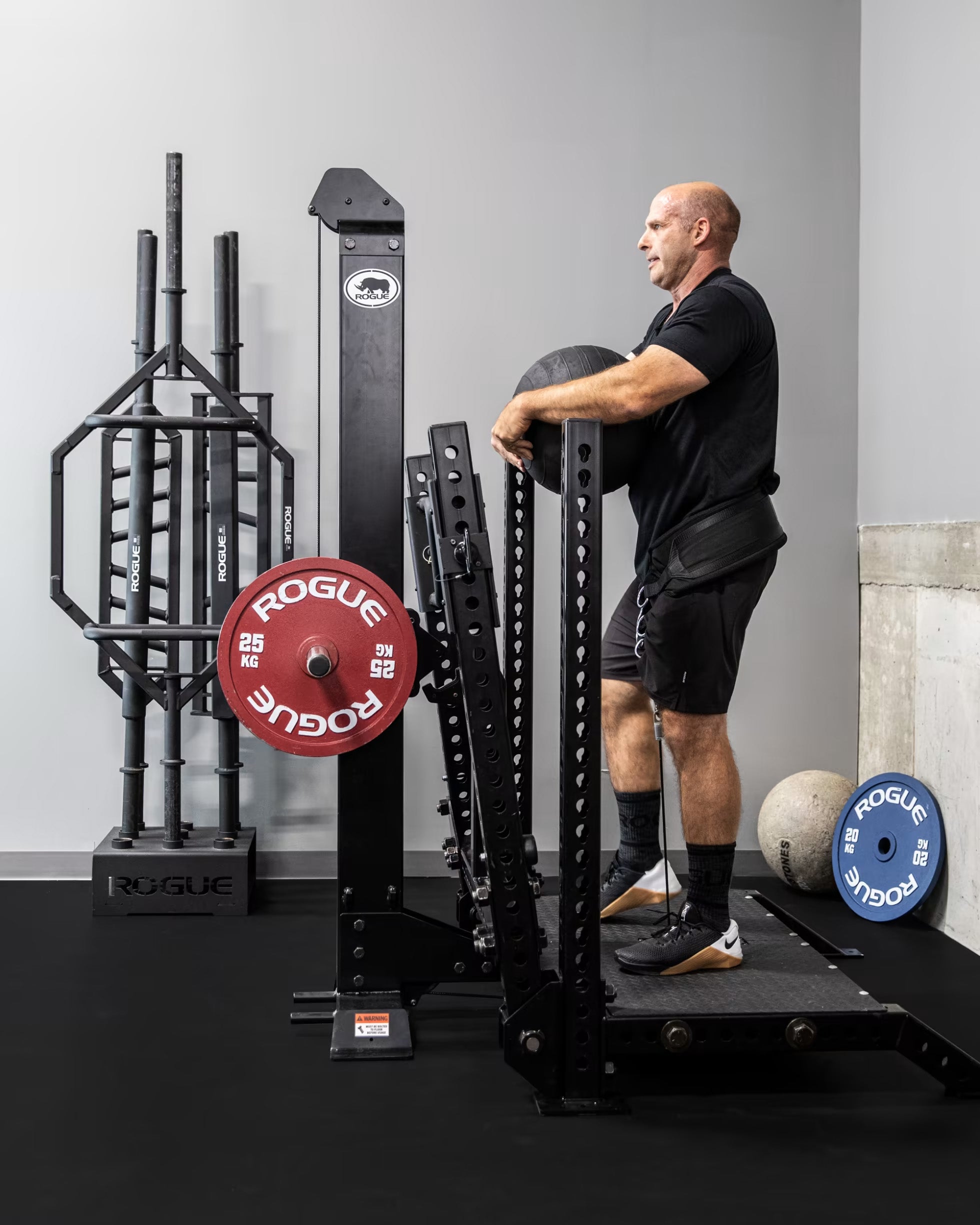 ROGUE FITNESS モンスターライノ　ベルトスクワット ROGUE モンスター ライノ ベルトスクワット - 独立型 — MBC POWER SHOP