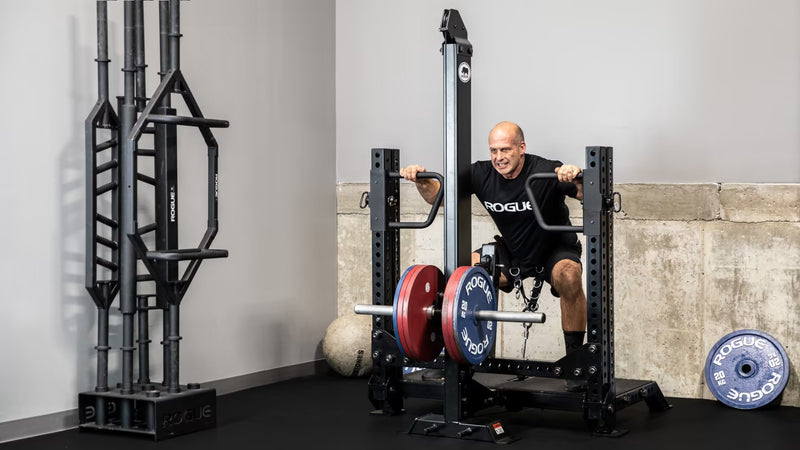 ROGUE モンスター ライノ ベルトスクワット - 独立型