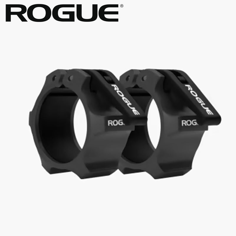 ROGUE USA アルミニウムカラー セラコート ブラック、2個セットを斜め前方から捉えた全体ビュー、アルミ製クランプとレバー構造が分かるバーベルカラー