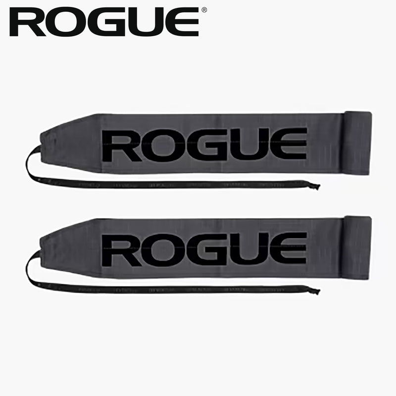 ROGUE ラップ グレーを正面水平アングルで並べた全体ビュー、左右ペアのロゴ配置と長さバランスが分かるリストラップ構成