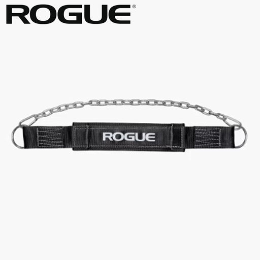 ROGUE ディップベルト ブラックを正面から全体が分かるように配置し、チェーンとパッド付きベルト構造を確認できるトレーニングベルト
