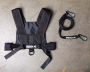ROGUE スレッドハーネス＆ストラップキット ブラックを上から見た全体。ハーネス本体とナイロン製プルストラップ、スチール製コネクターを並べた構成