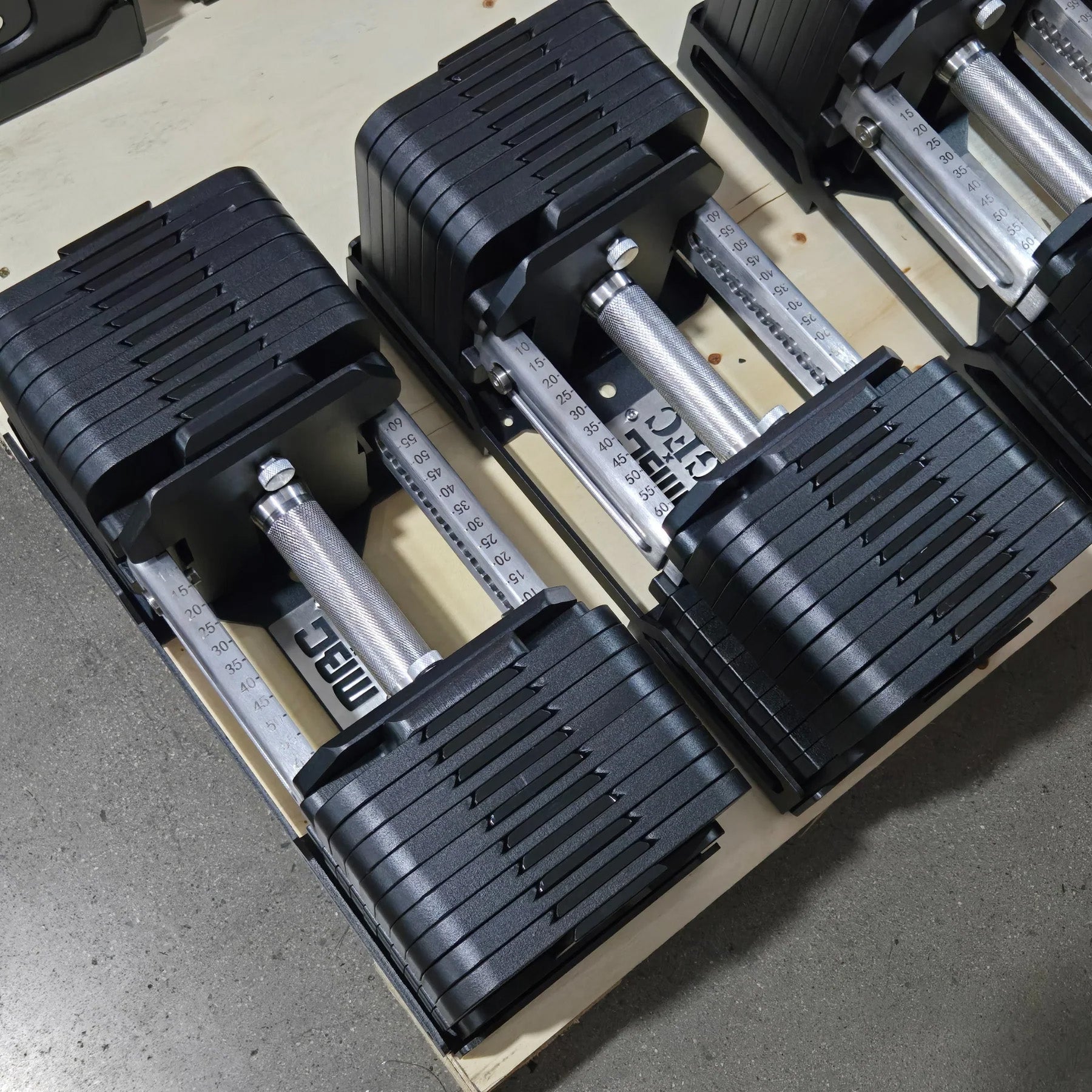 MBC×GFC デュアルアジャスタブルダンベル 35kg 2個セット — MBC POWER SHOP