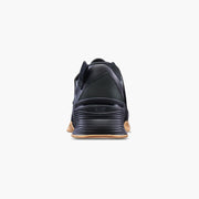 TYR L-2 リフター ブラック/ガム ヒール後方 L-2 表記と高剛性ヒール形状によるリフティング時の安定性