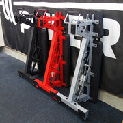 MBC アジャスタブルベンチ コンパクト ブラックをやや上方から見下ろした視点。フラットに近い角度の背面パッドと座面の厚み、パッド接合部の形状が分かる構図