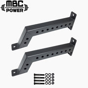 MBC オリジナルラック フロントフット（ペア）ブラックカラー 斜め上から捉えた視点で左右パーツと付属ボルト類を配置し取付穴位置と形状が分かる全体構成