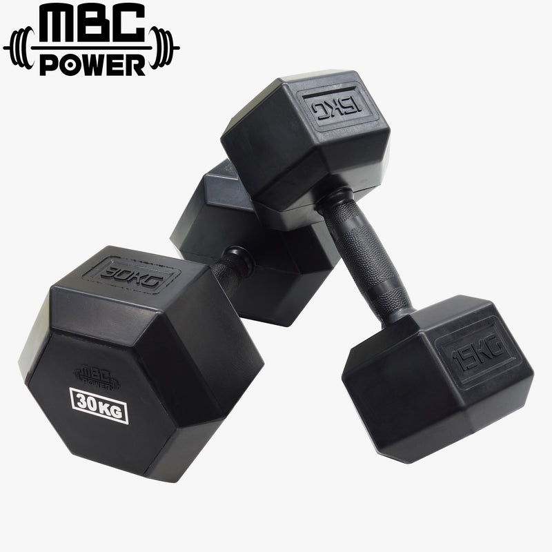 MBC フルラバーコーテッドヘックスダンベル2.0 ブラック ダンベル2本を斜め上から配置した構図、六角形ヘッドとローレット加工グリップ、重量刻印が確認できる視点
