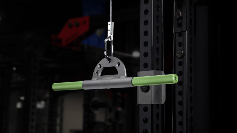 Mutant Metals ARC ケーブルアタッチメント グリーン ストレート8インチ仕様を正面構図で配置、均等なグリーングリップ長と接続金具上部が確認できる視点